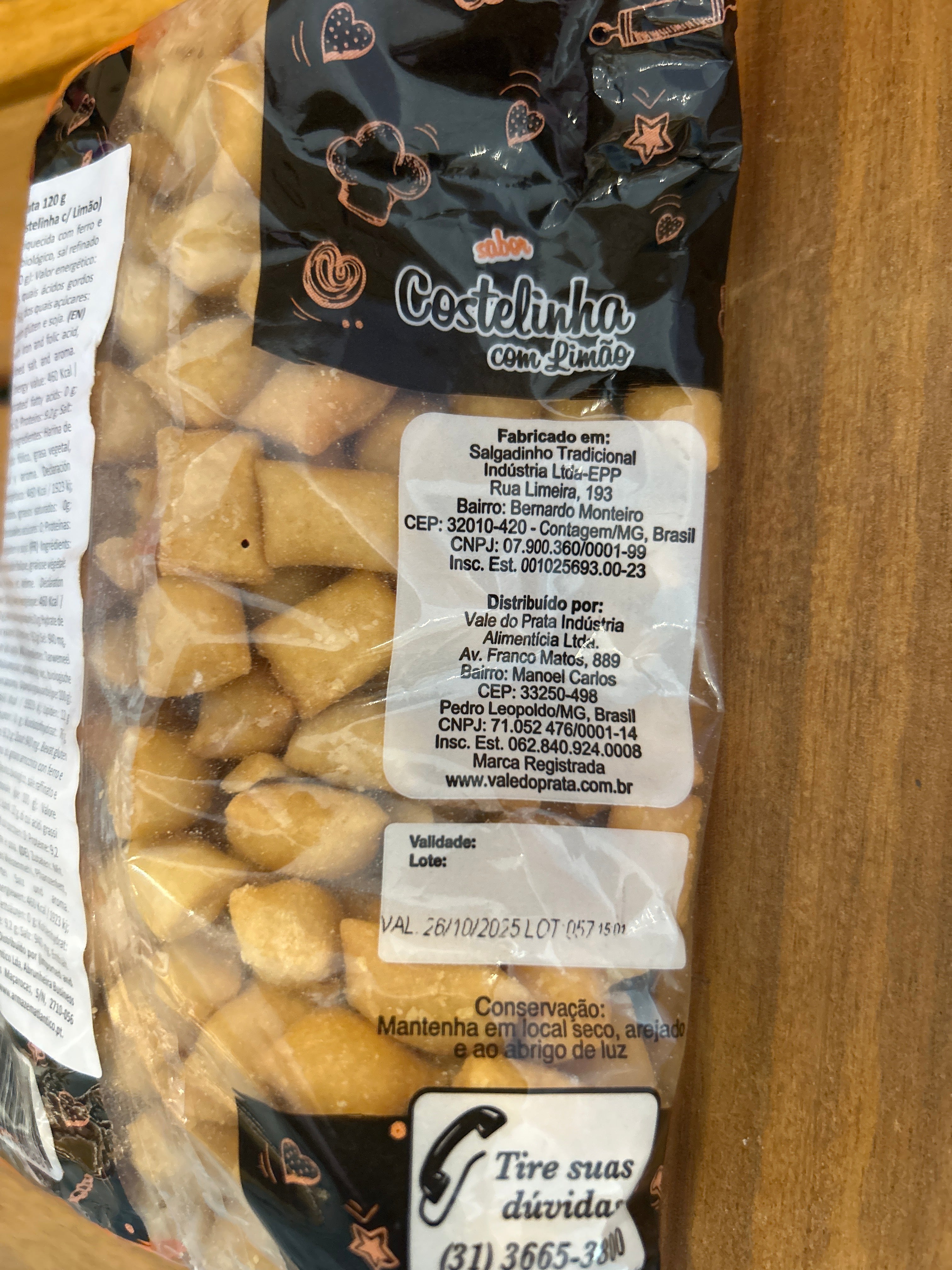 Snack saveur Côtelette (Salgadinho sabor Costelinha) - VALE DO PRATA - 120g - Promoção