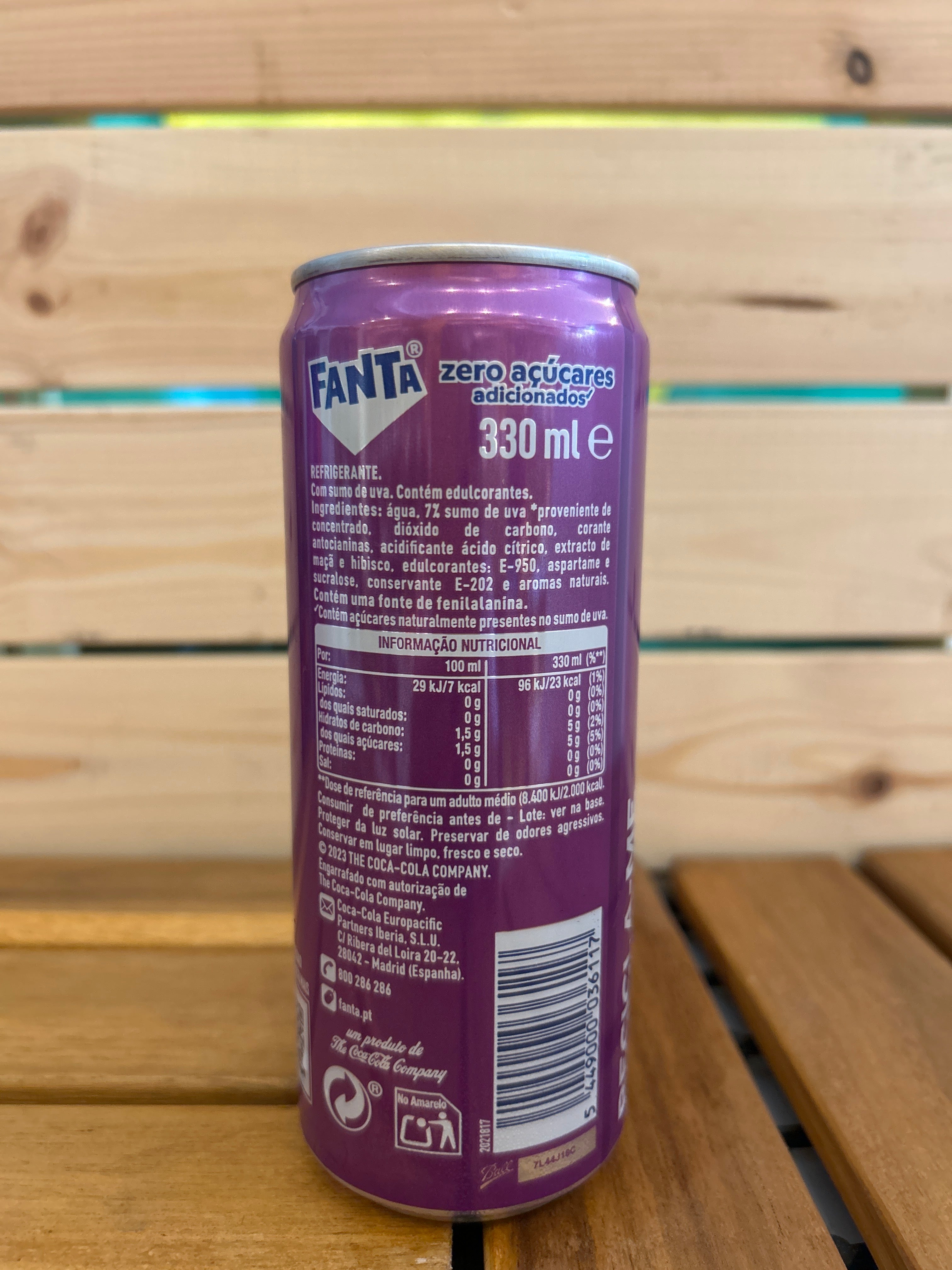 Grape soda without sugar - FANTA (Zero Grape Soft Drink) - FANTA - 330ml