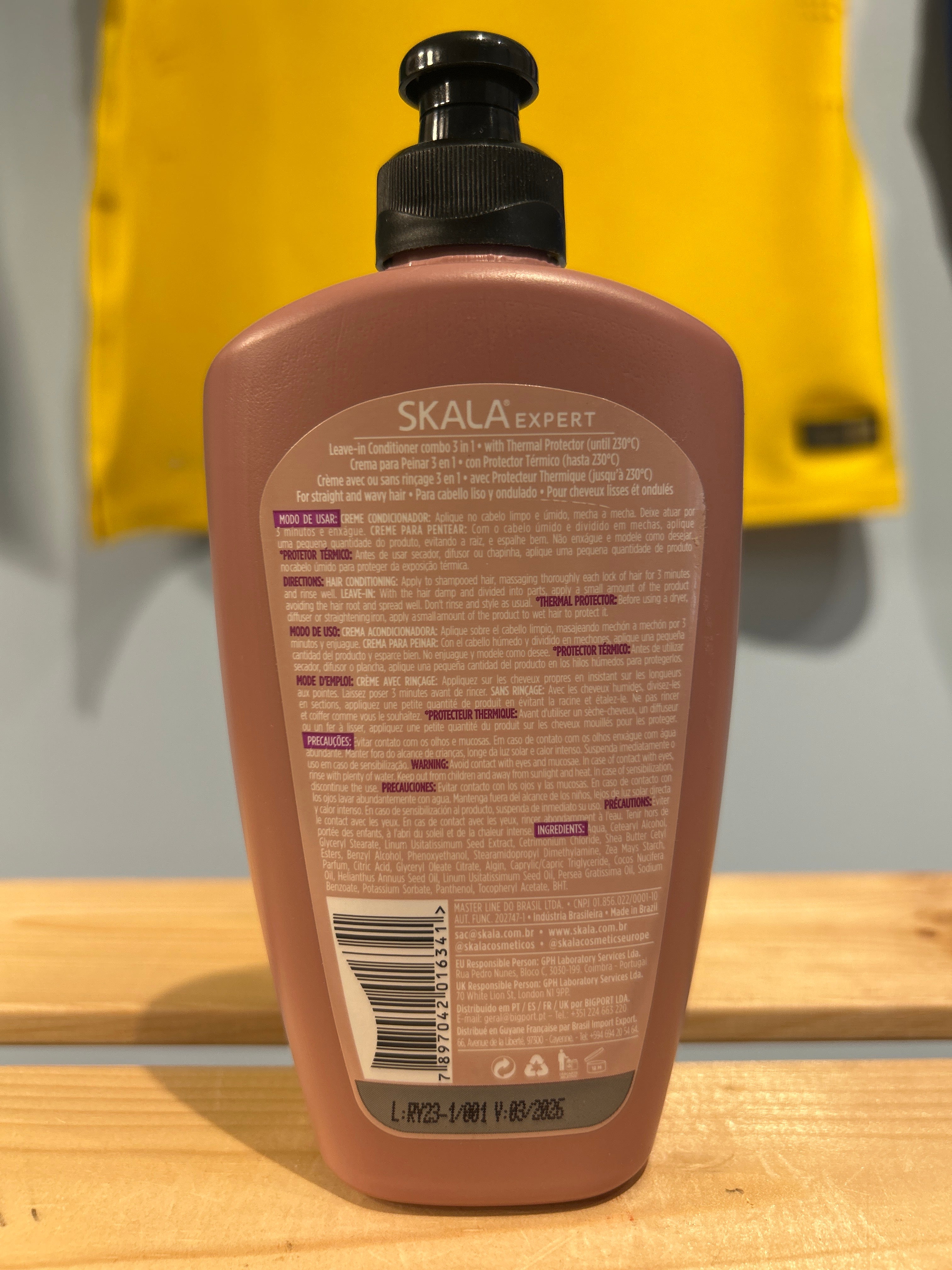 Styling Cream for Wavy Hair (Dona Skala Leave-in Cream) - SKALA - 250g