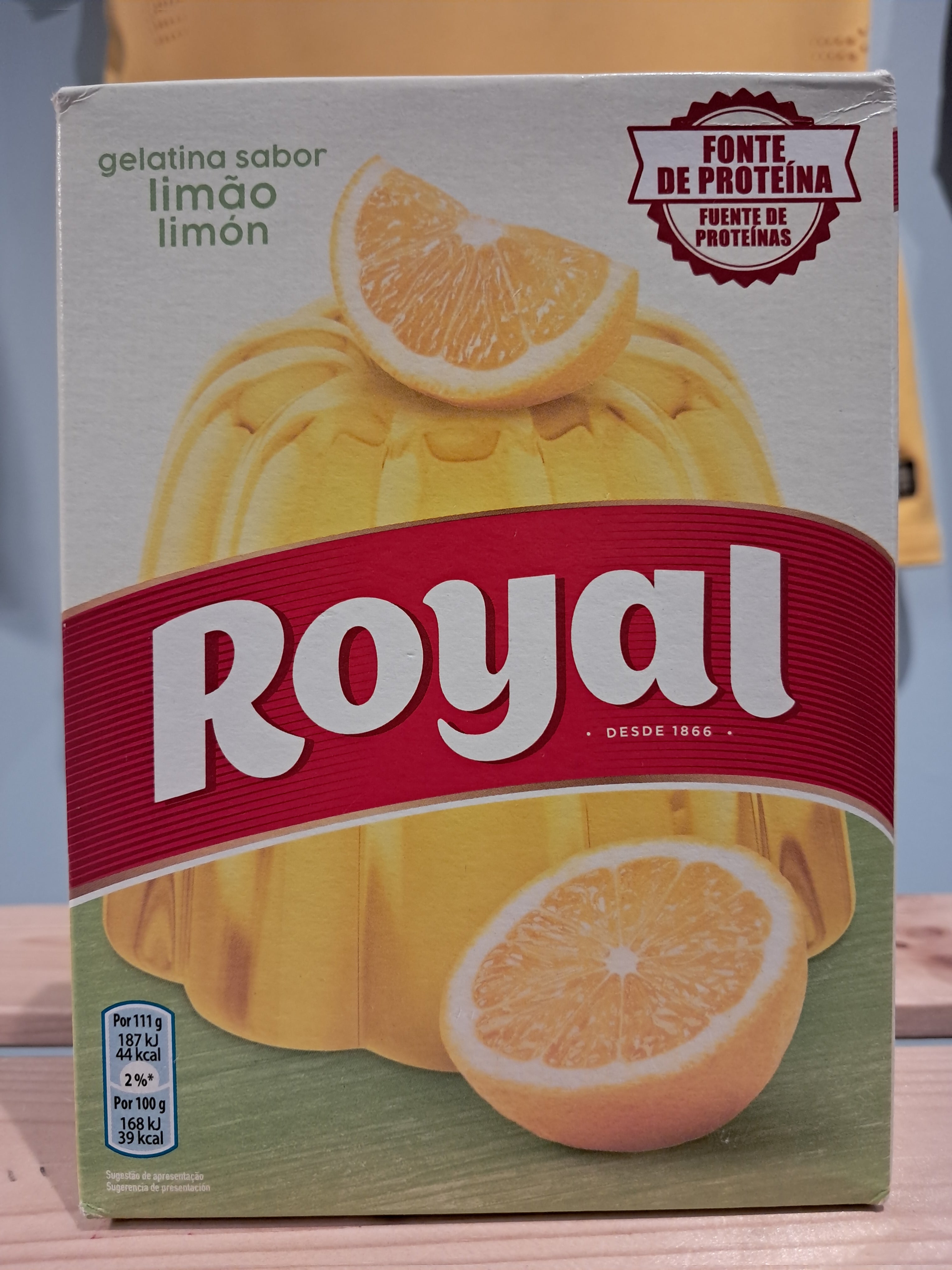 Gelatina in Polvere Gusto Limone (Gelatina em Pó Limão) - ROYAL - 114g - Confezione con 2 bustine