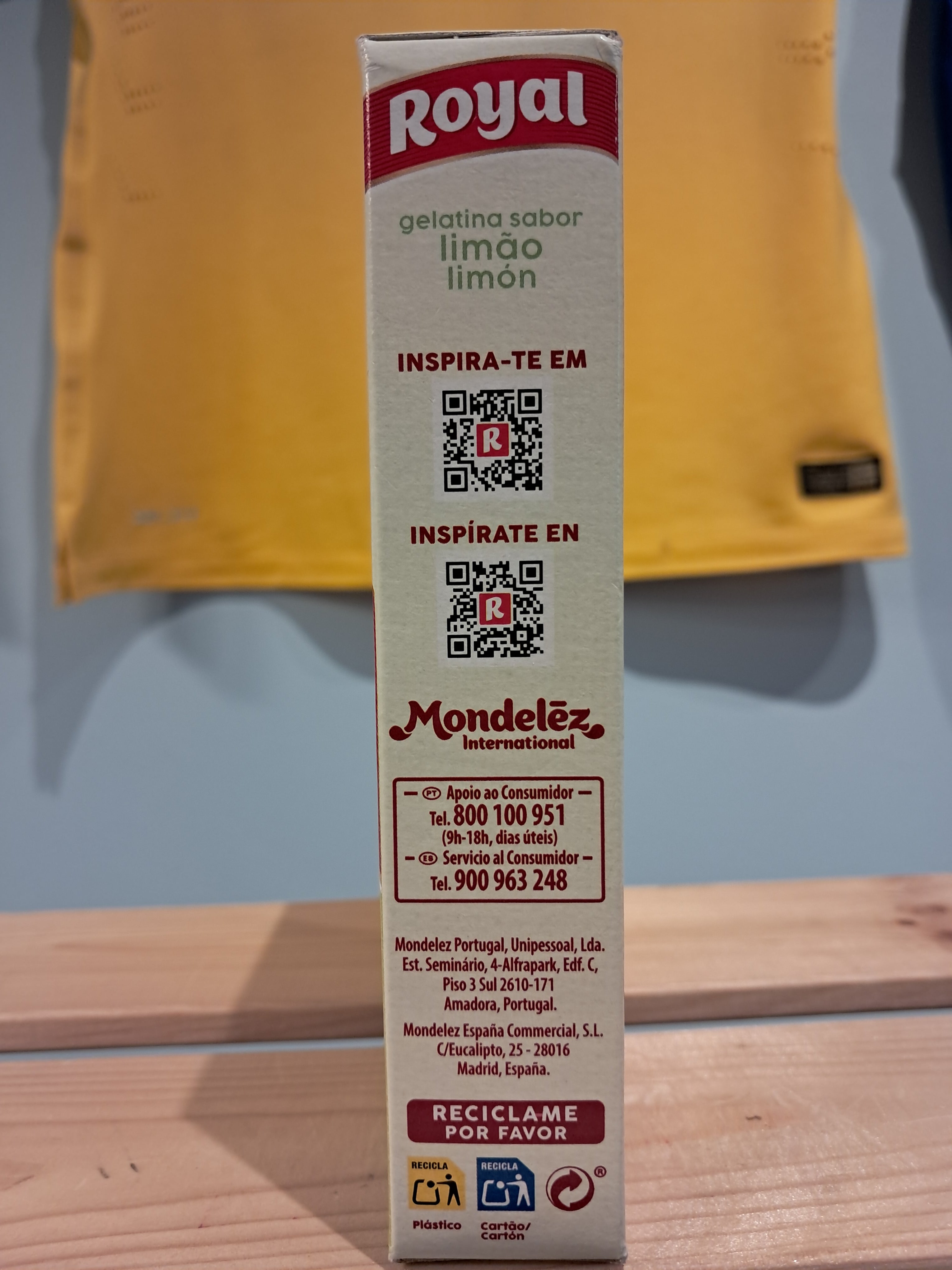 Gelatina in Polvere Gusto Limone (Gelatina em Pó Limão) - ROYAL - 114g - Confezione con 2 bustine