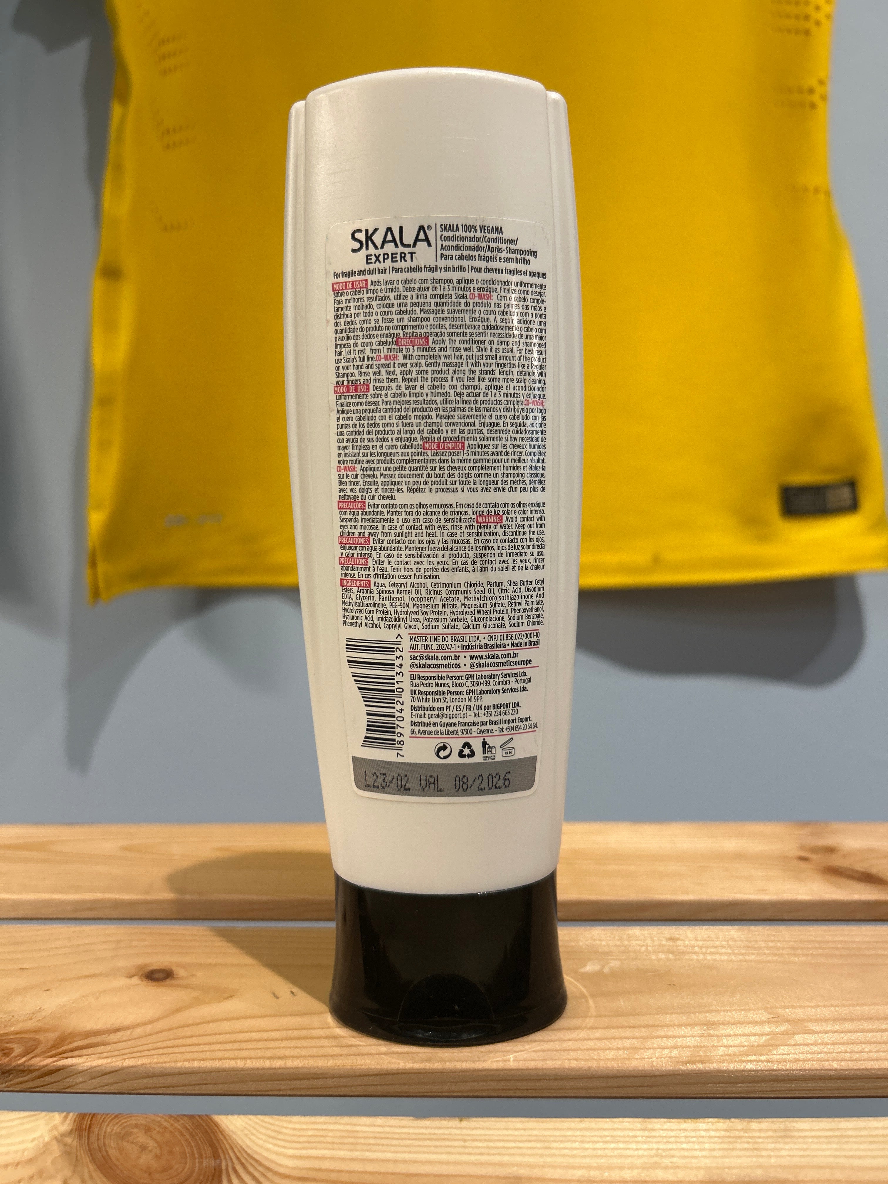 Après-shampooing Bombe de Vitamines à l'Acide Hyaluronique (Condicionador Bomba de Vitaminas com Ácido Hialurônico) - SKALA - 325ml