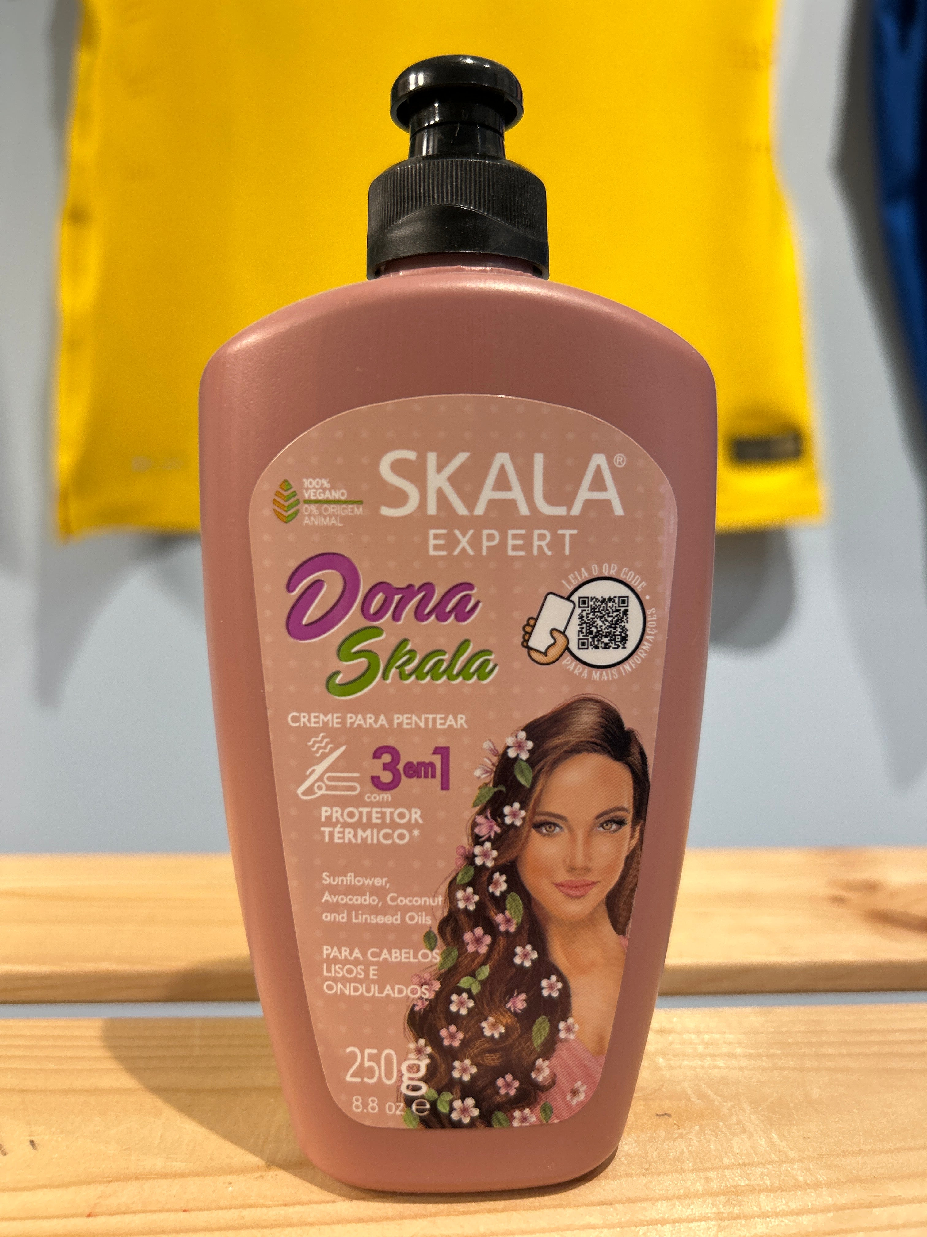 Crema per Capelli Ondulati (Creme de Pentear Dona Skala) - SKALA - 250g