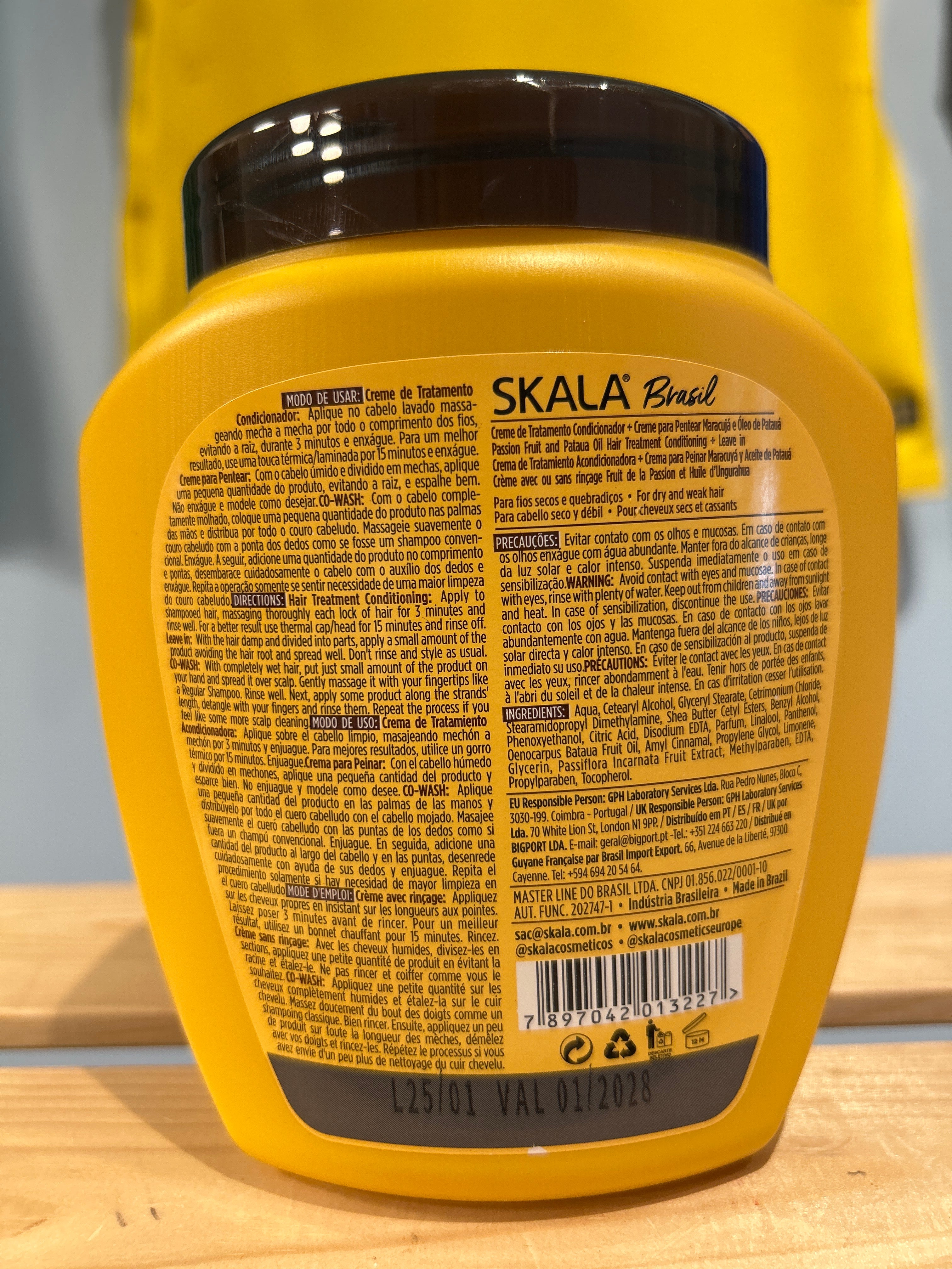 Hair cream with Passion Fruit and Patauá oil. (Passion Fruit Hair Cream and Patauá Oil) - SKALA - 1kg