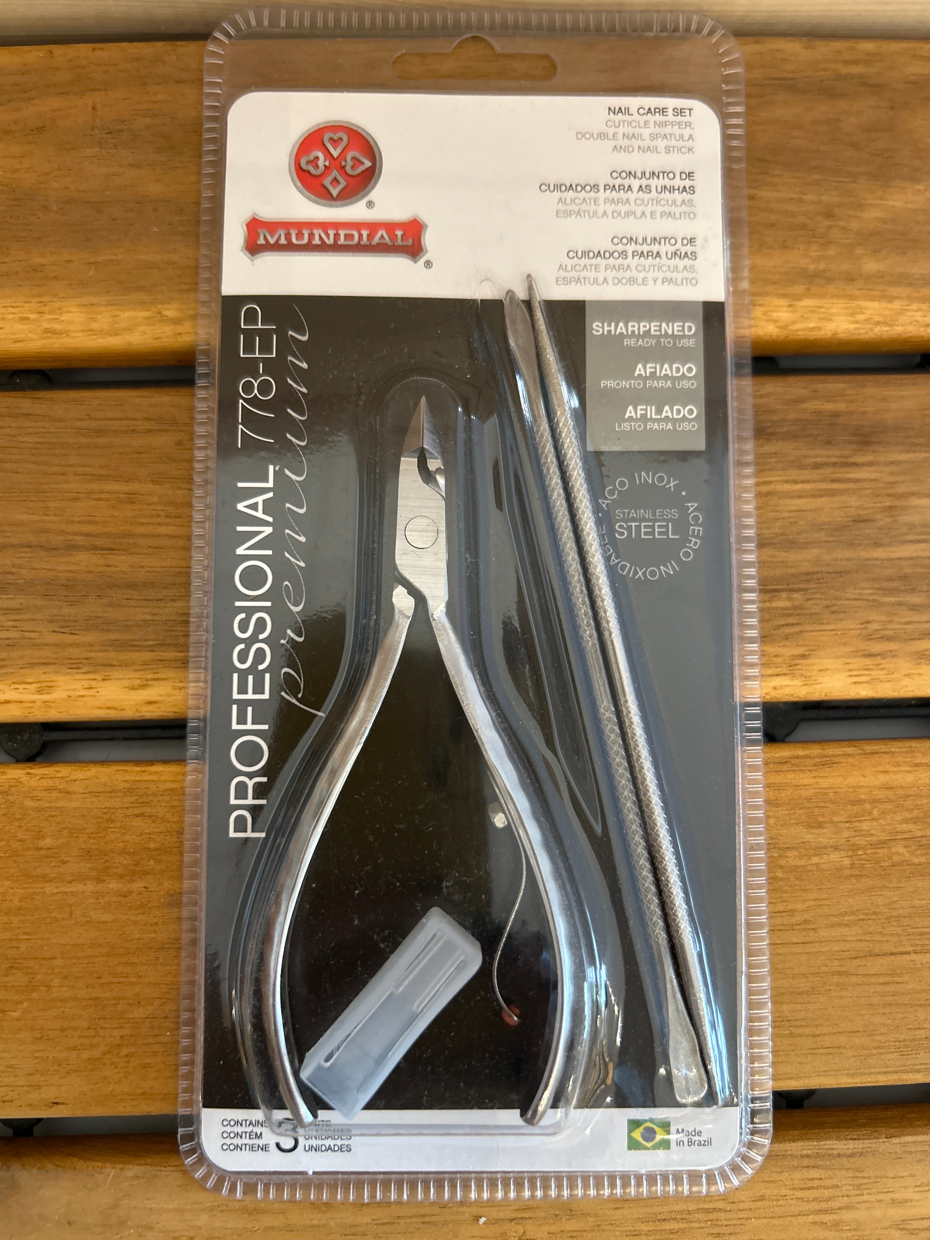Stainless steel cuticle nipper with two spatulas (Professional Cuticle Nipper 778-EP with 2 Spatulas) - MUNDIAL