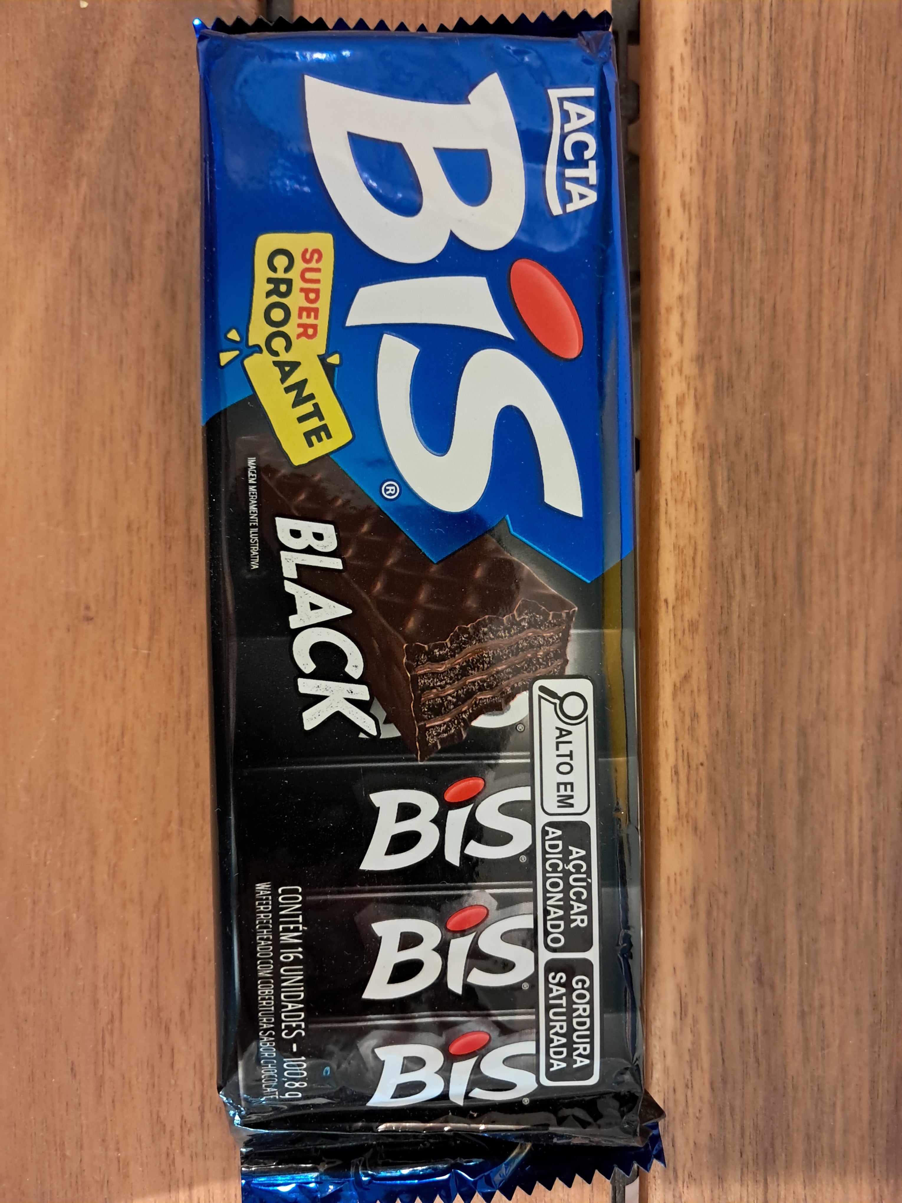 Gaufrettes au chocolat noir (Chocolate Black) BIS- LACTA - 100,8g